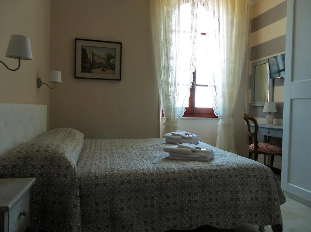 Hotel Ca Leon La Spezia 2*,  Italien
